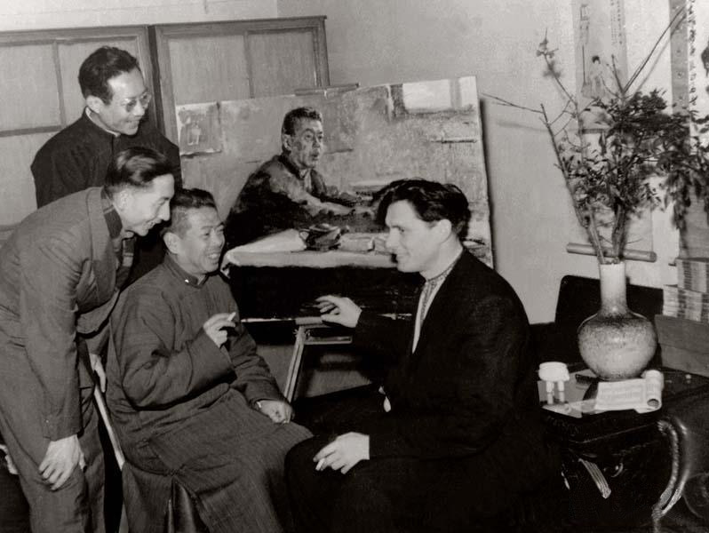 苏联画家与上海中国画院画家孙祖勃(左一).jpg 苏联画家与上海中国画院画家孙祖勃(左一).jpg