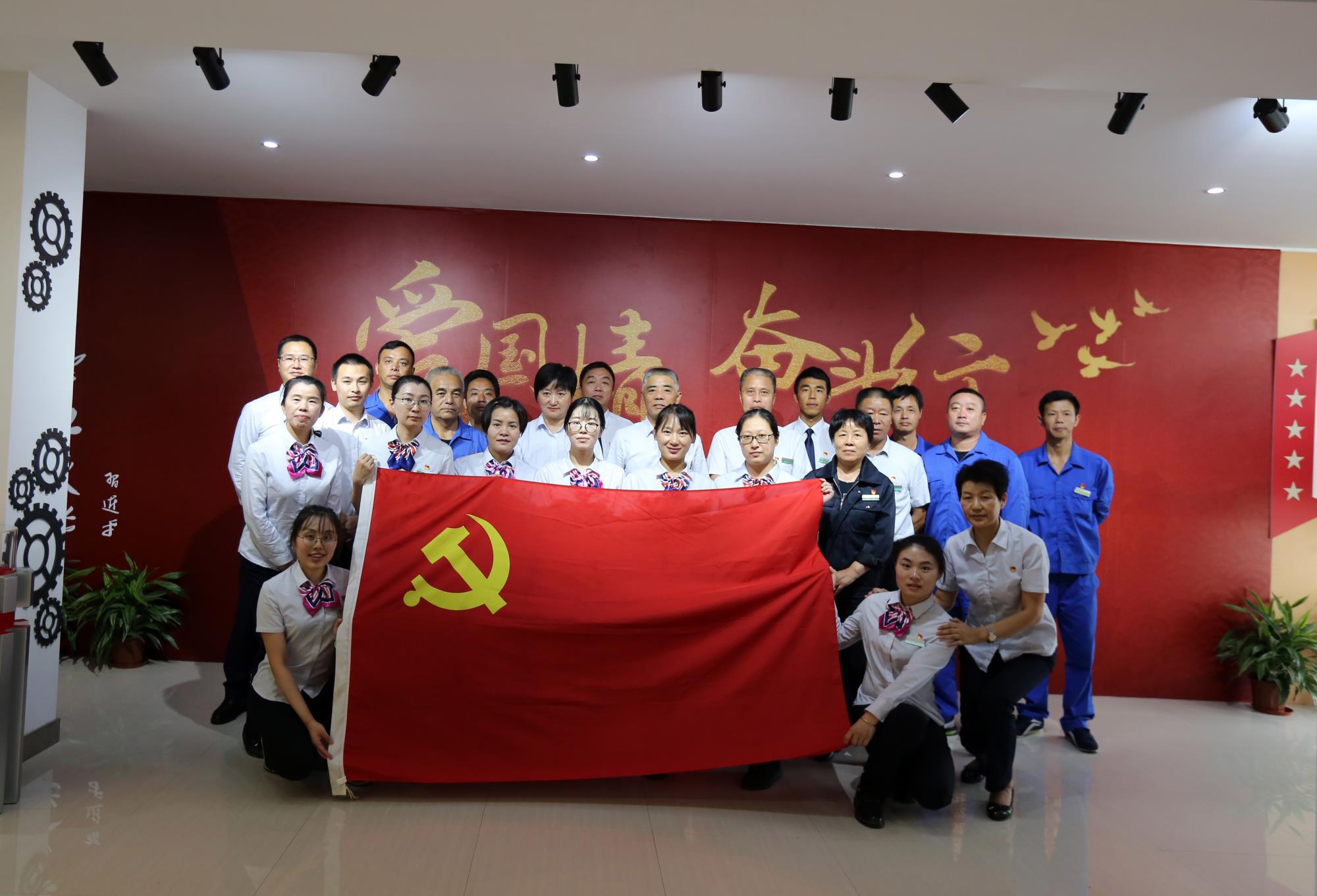 410A2145.JPG 410A2145.JPG